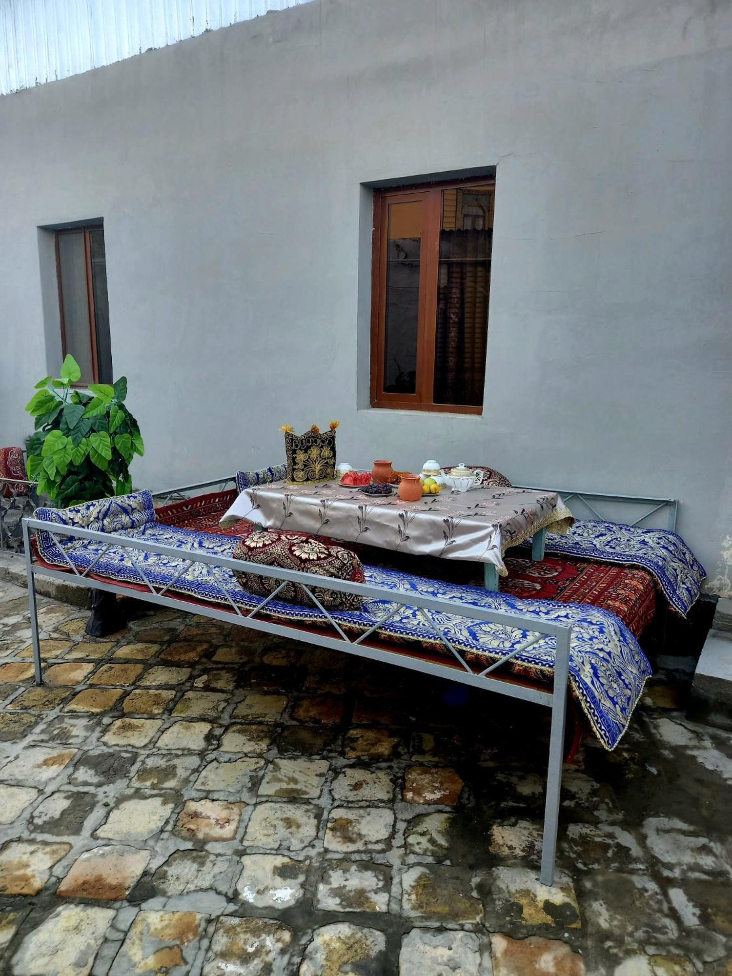 Lion Guest House Бухара Екстер'єр фото