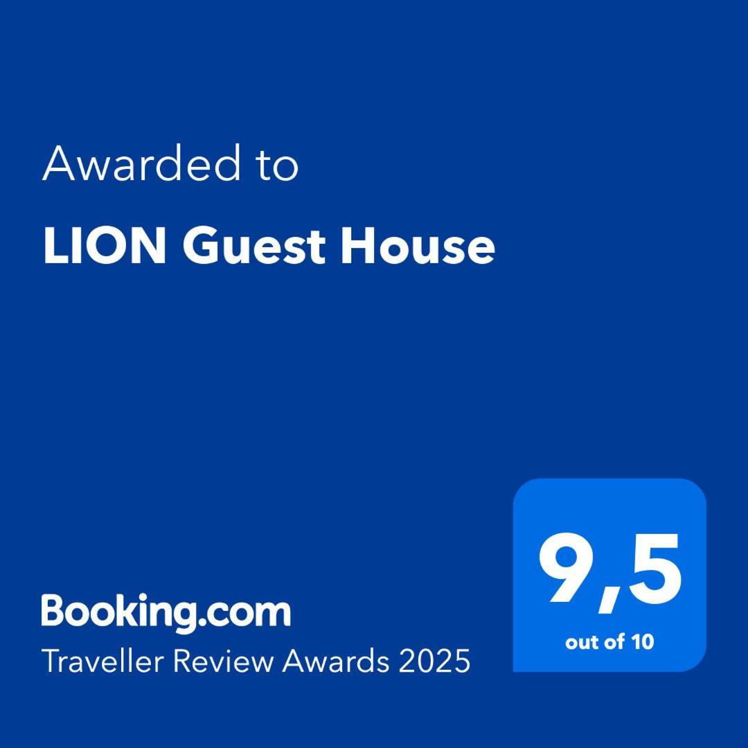 Lion Guest House Бухара Екстер'єр фото