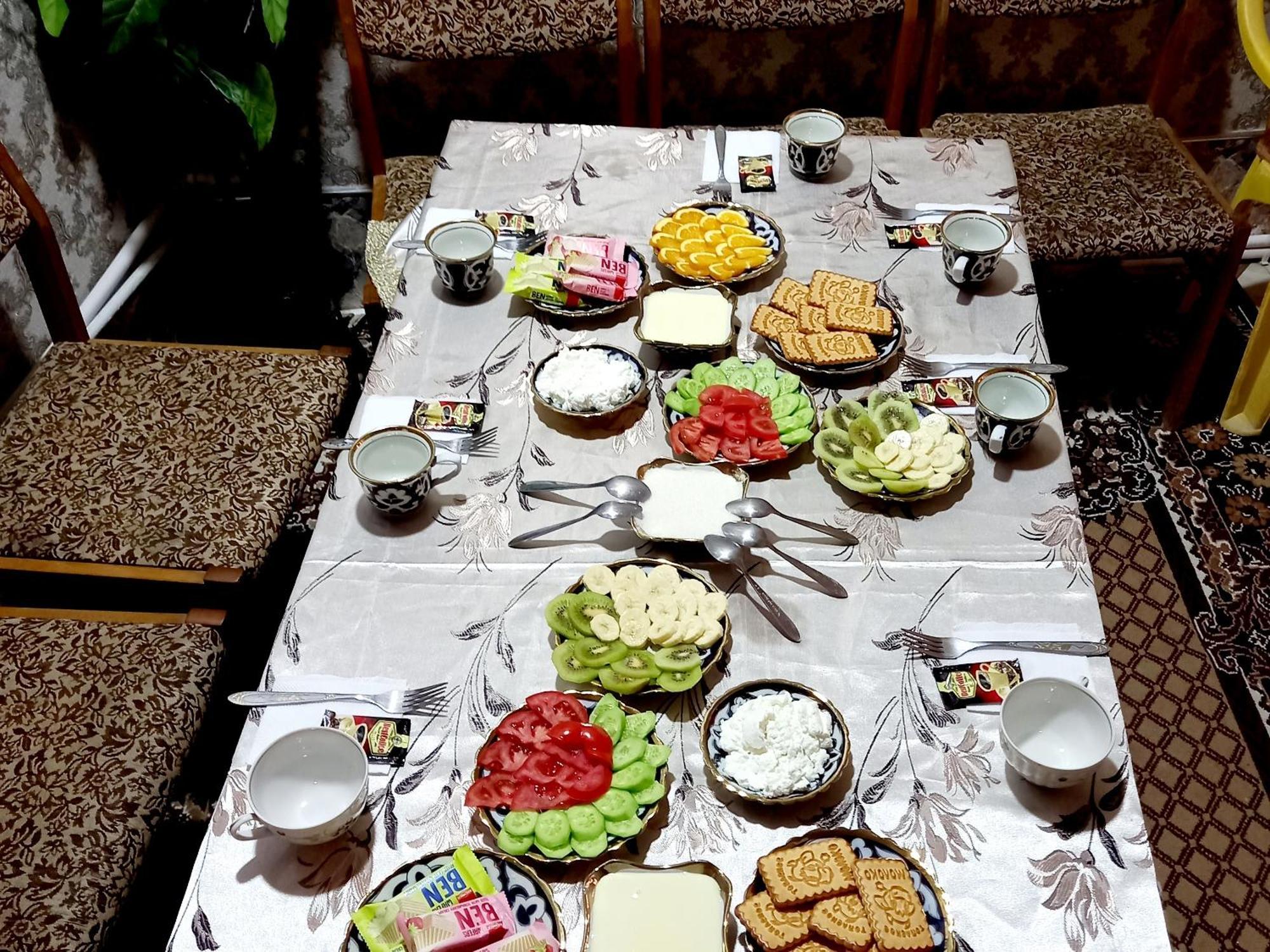 Lion Guest House Бухара Екстер'єр фото